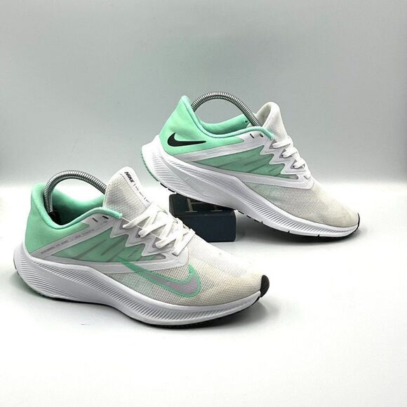 Nike Wmns Quest 3 'White Green Glow' - Picture 1 of 9